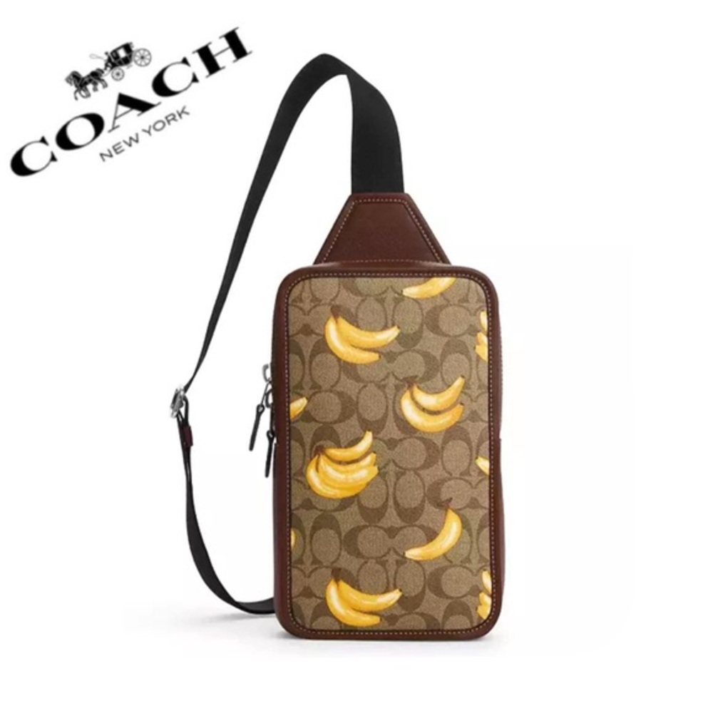 NWT COACH Sullivan Pack In Signature Canvas With Banana Print